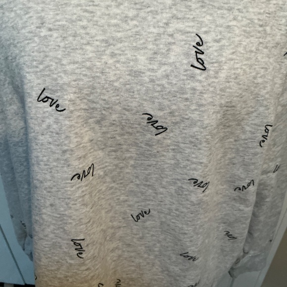 Plus size Old Navy Sweatshirt SIZE XXL - Picture 2 of 3